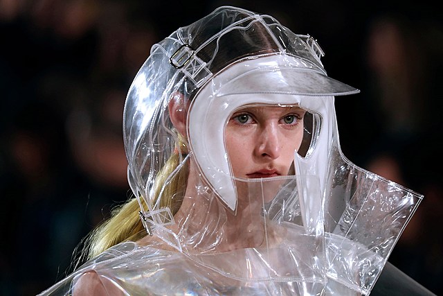 Influences of COVID-19 weighs in on Fashion