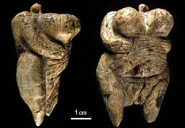 Venus de Hohlen Fels / Arte Mobiliar
