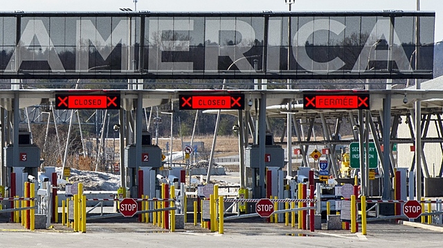 borders closed for non essential travel