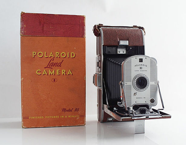 Polaroid