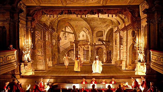 El teatro en el siglo XVII y la obra "Arte nuevo de hacer comedias en este tiempo"