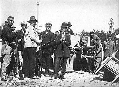 Forças revoltosas concentram-se na Rotunda