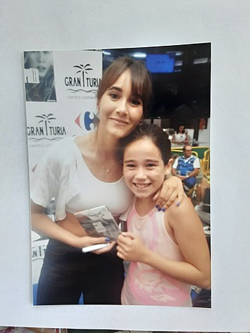 QUAN VAIG CONEIXER A LA MEUA CANTANT FAVORITA.