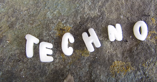 Leeroy - L'utilisation du visuel et du sonore dans une vidéo (Incitation imposée) / Salut c'est cool le groupe de musique. (https://www.youtube.com/user/mrsalutcestcool)