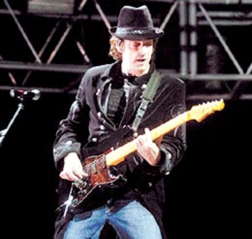 Cerati con "extenso daño cerebral" e incierta recuperación