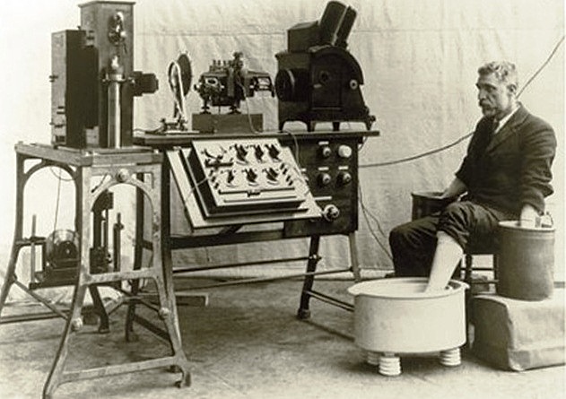 Primer electrocardiograma