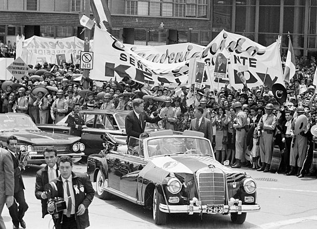 El presidente de Estados Unidos, John F. Kennedy, llega de visita a México.