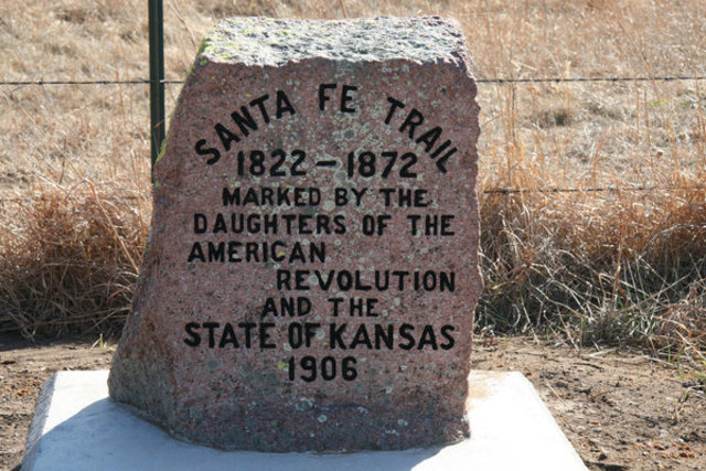 Daughters of the American Revolution mark trail