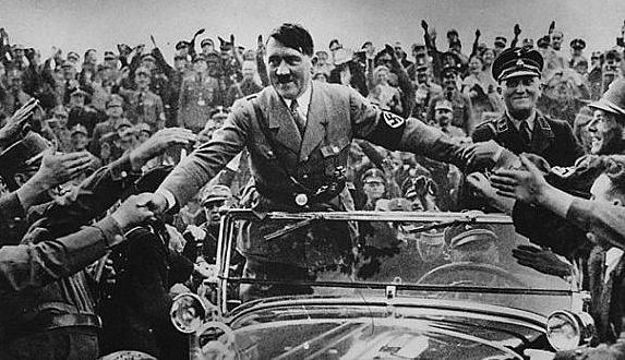 TRIUMFO NAZI EN LAS ELECCIONES DE 1933