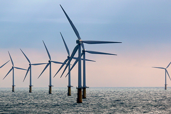 Première éolienne offshore
