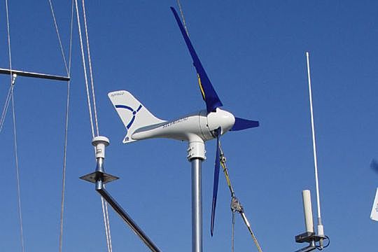éolienne pour bateau