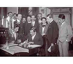 Primera Ley de Secretarías y Departamentos de  Estado.