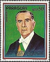 Médici assume o Poder