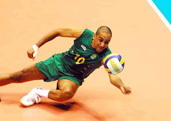 Aparición del Líbero.