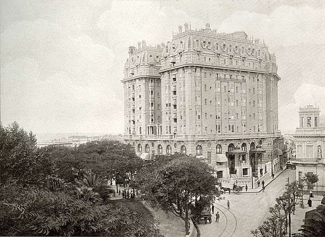 Plaza hotel
