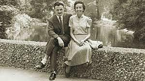 inicios entre el amor y los libros 1943-1946