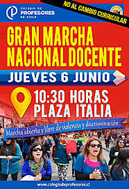 Se realizó una marcha nacional convocada por el Colegio de Profesores, en la que contó con más de 75 000 participantes.