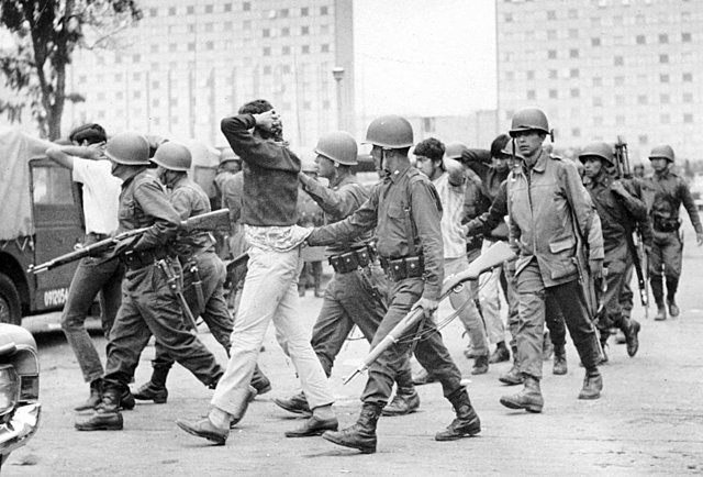 Inicio de la Guerra sucia.