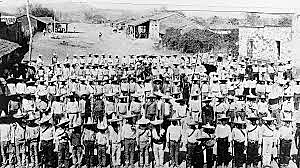 Marcha de campesinos por una reforma agraria.