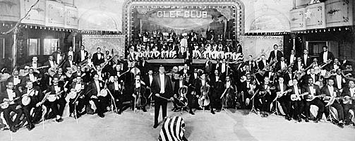 Se funda el Clef Club