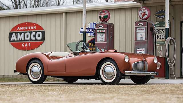 Fiberglass bodies introduced to the car industry