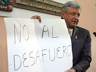 Desafuero de Andrés Manuel.