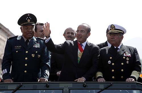 Calderón contra el crimen organizado