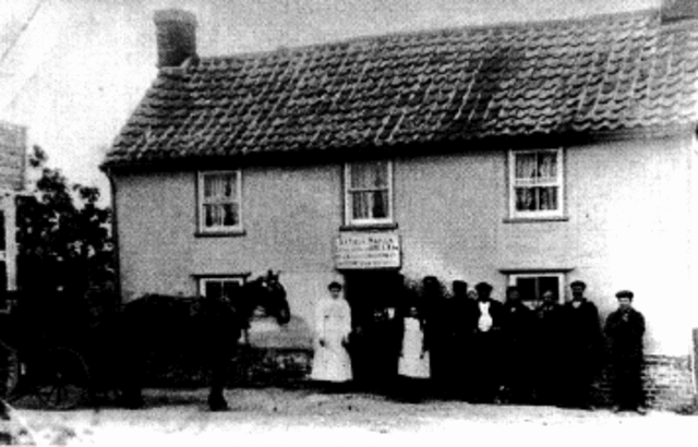 1815-1837 former Three Tunns run as a blacksmiths