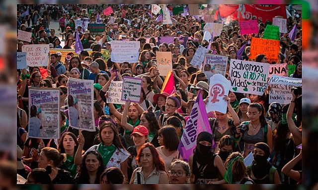 Protesta por los feminicidios