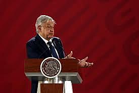 En Guerrero,López Obrador presumió que el país ya tenía una nueva Constitución,