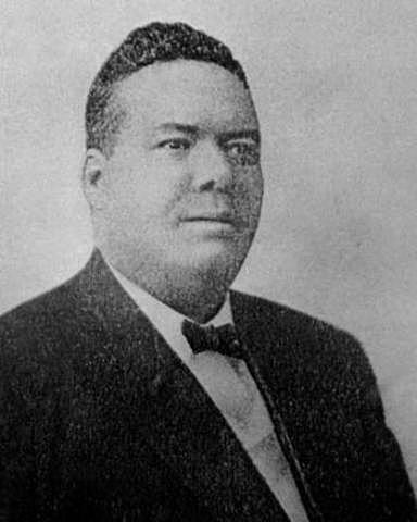 1 de enero de 1892 Turpin escribe la primera composición de ragtime