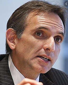 Renuncia del embajador de Estados Unidos en México.