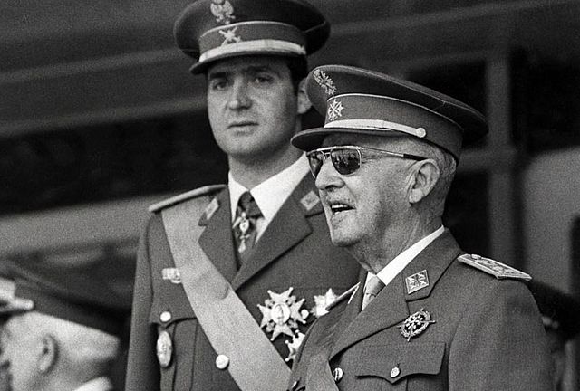 Ley de sucesión a la jefatura del Estado