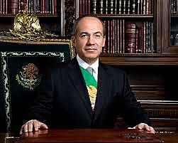 Felipe Calderón Hinojosa asume la presidencia de México