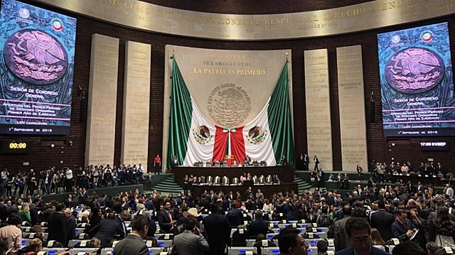 Entra en sesiones la LXIV Legislatura del Congreso de la Unión