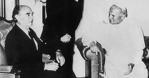 Recibió a Juan Pablo II