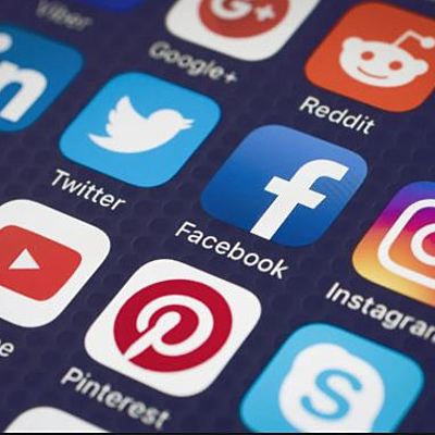 Timeline: Internet & Social Media