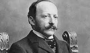 César Ritz, creador de los baños en las habitaciones.