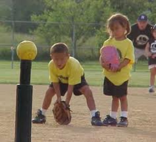 Mi niños en equipo de béisbol.