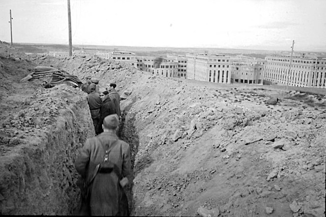 Inici dels combats a la Casa de Camp i la Ciutat Universitària (Madrid)