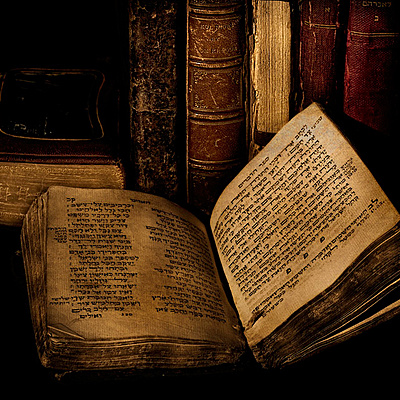 Timeline: Seven Stories of Mystery and Horror (written by Edgar Allan Poe)