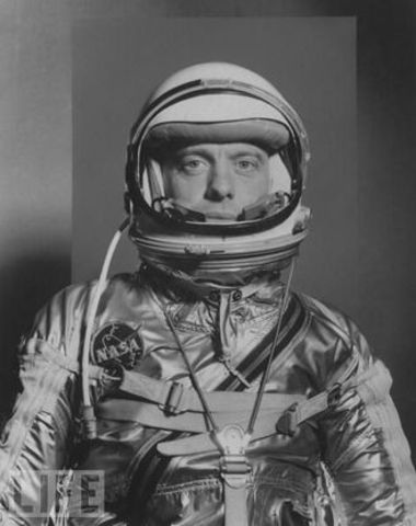 Alan Shephard enters space