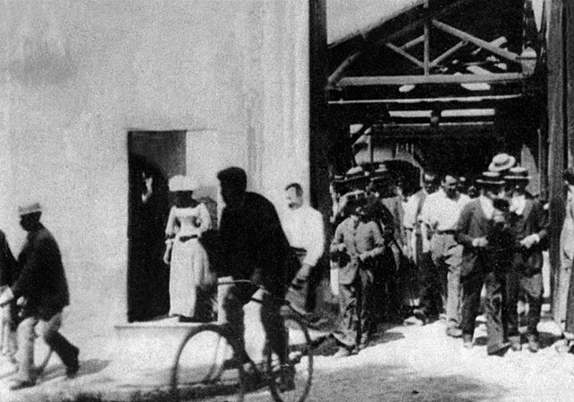 La sortie des usines Lumière