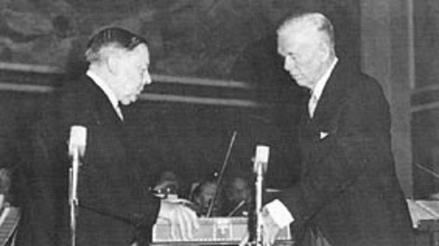 Marshall is Awarded the Peace Prize