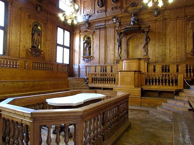 Primeras autopsias al público