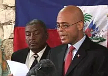 René Préval est élu président