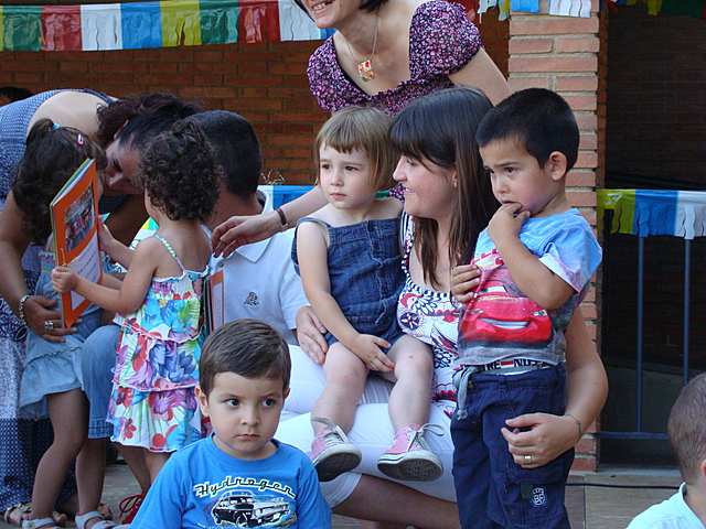 I start the school in romanica