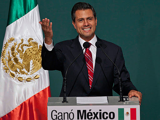 El PRI gana las elecciones con Enrique Peña Nieto.