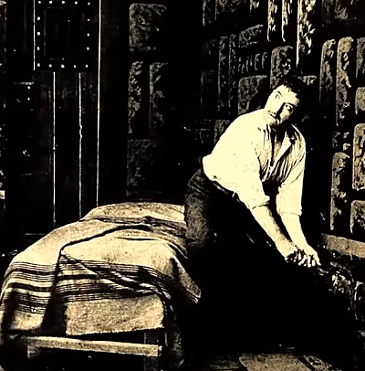 THE PIT AND THE PENDULUM 1/3