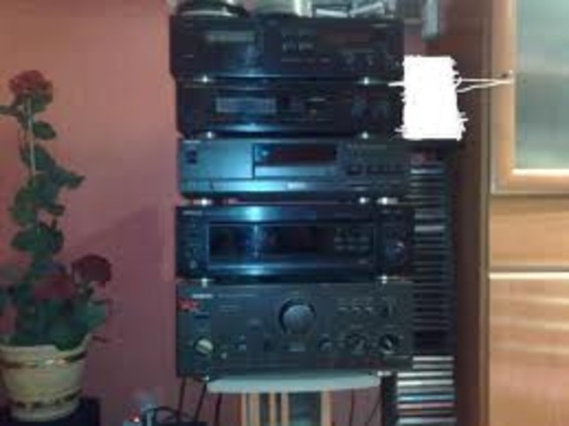 Mi primer equipo de música.